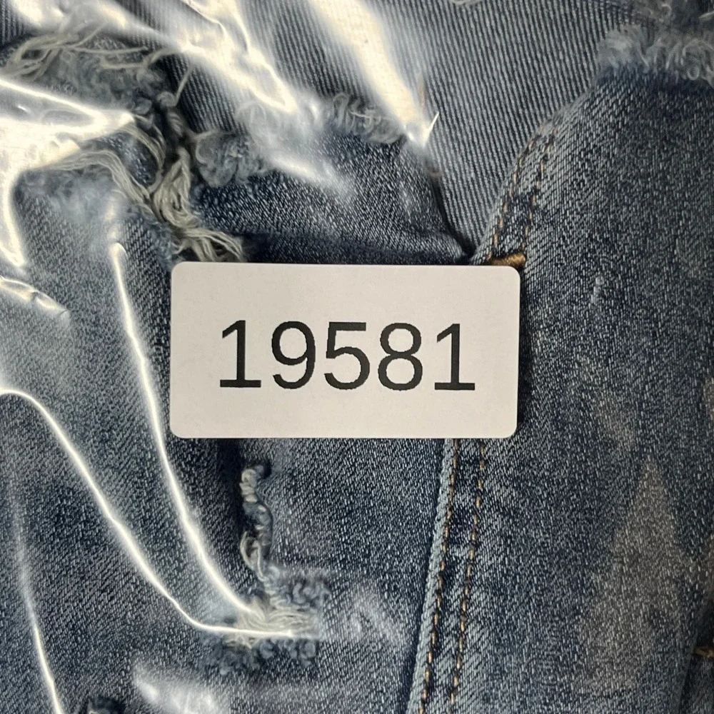 American Eagle Outfitters medium wash